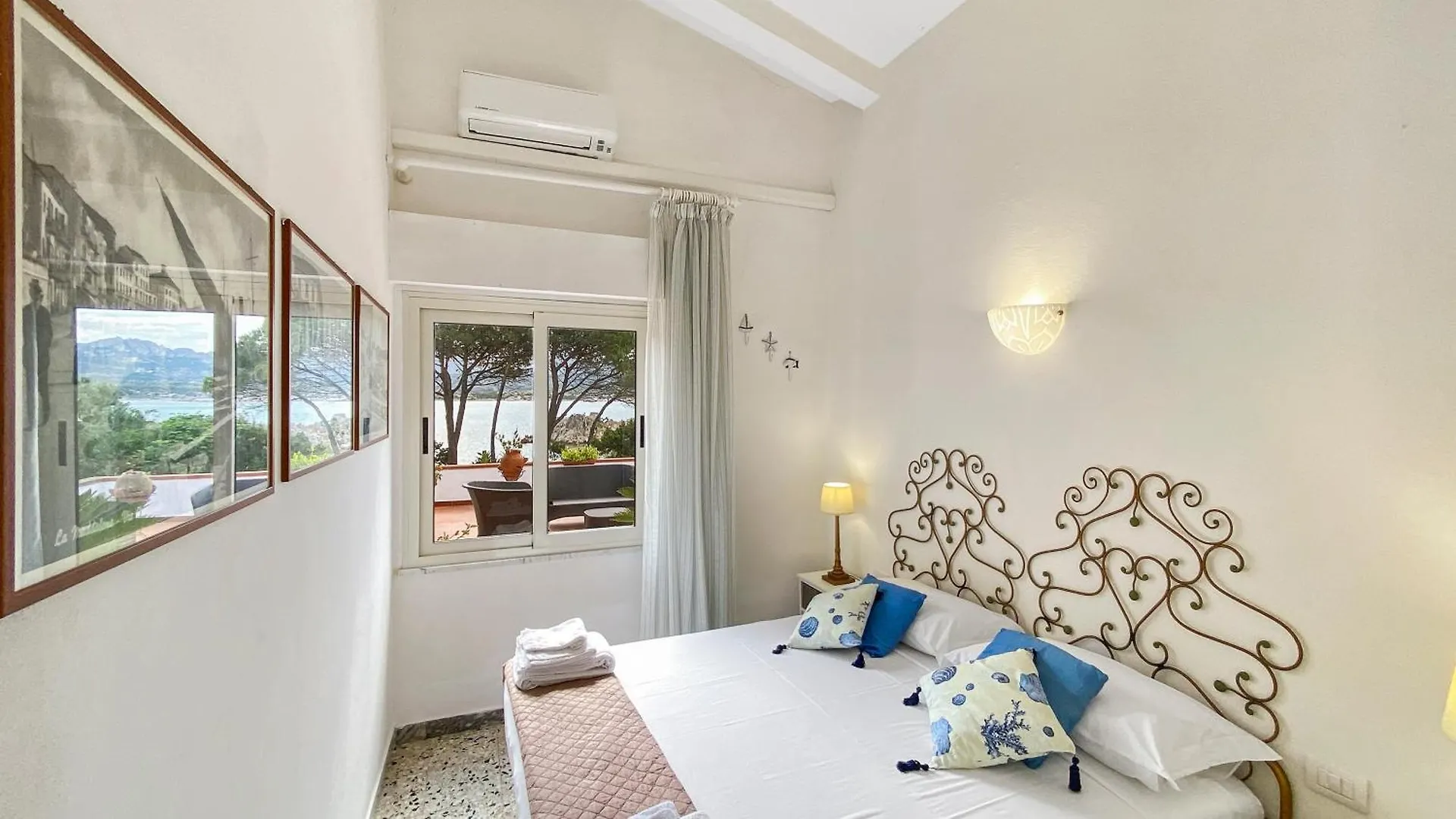 Villa Susy Al Mare La Maddalena  Italy